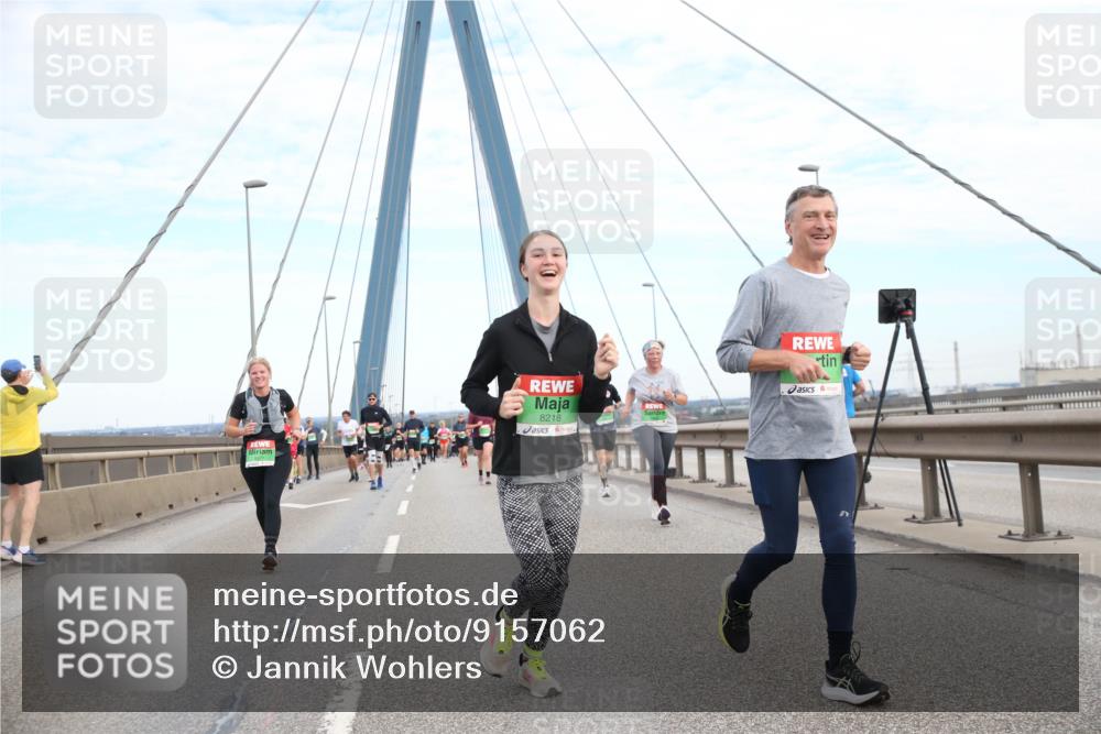 03.10.2025 - Köhlbrandbrückenlauf Jannik Wohlers http://msf.ph/oto/9157062 03.10.2025 15:35:36 Position 1 8218 meine-sportfotos.de