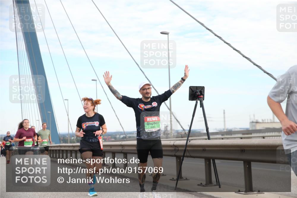 03.10.2025 - Köhlbrandbrückenlauf Jannik Wohlers http://msf.ph/oto/9157069 03.10.2025 15:35:39 Position 1 8987 meine-sportfotos.de