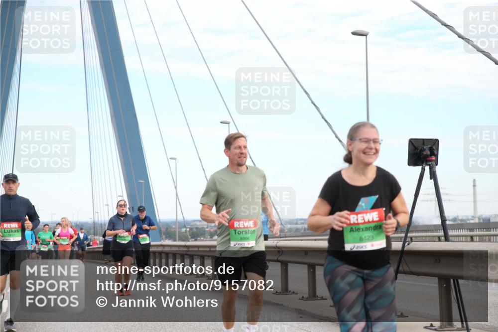 03.10.2025 - Köhlbrandbrückenlauf Jannik Wohlers http://msf.ph/oto/9157082 03.10.2025 15:35:44 Position 1 7917, 8996, 8423 meine-sportfotos.de