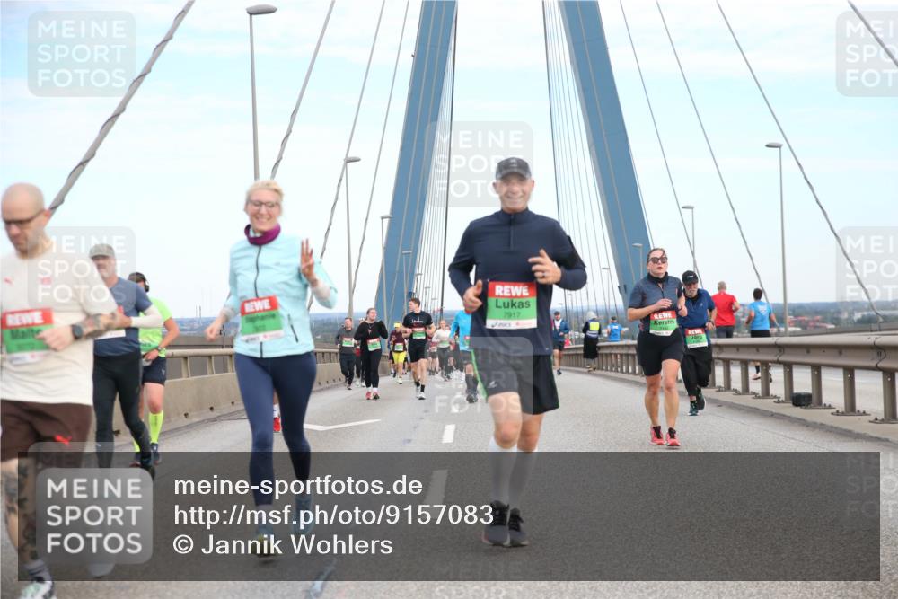 03.10.2025 - Köhlbrandbrückenlauf Jannik Wohlers http://msf.ph/oto/9157083 03.10.2025 15:35:46 Position 1 7917, 9147 meine-sportfotos.de