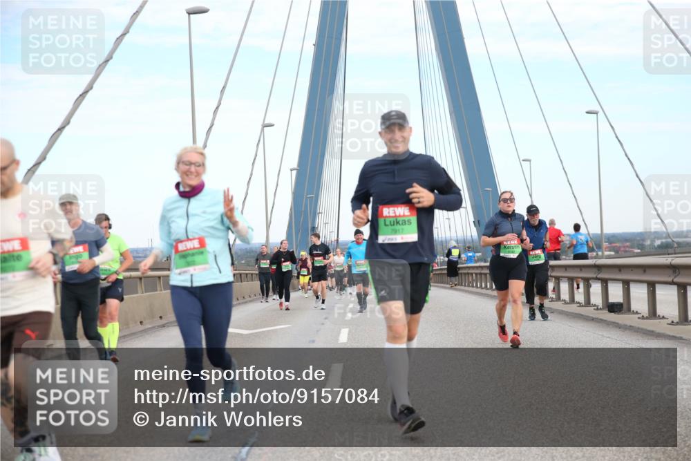03.10.2025 - Köhlbrandbrückenlauf Jannik Wohlers http://msf.ph/oto/9157084 03.10.2025 15:35:46 Position 1 7917 meine-sportfotos.de