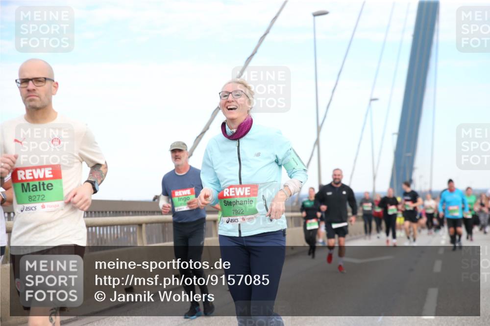 03.10.2025 - Köhlbrandbrückenlauf Jannik Wohlers http://msf.ph/oto/9157085 03.10.2025 15:35:47 Position 1 8272, 7922 meine-sportfotos.de
