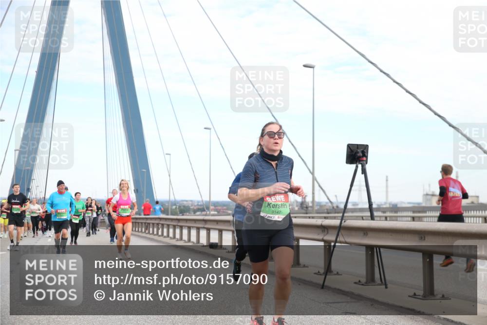 03.10.2025 - Köhlbrandbrückenlauf Jannik Wohlers http://msf.ph/oto/9157090 03.10.2025 15:35:49 Position 1 9147 meine-sportfotos.de