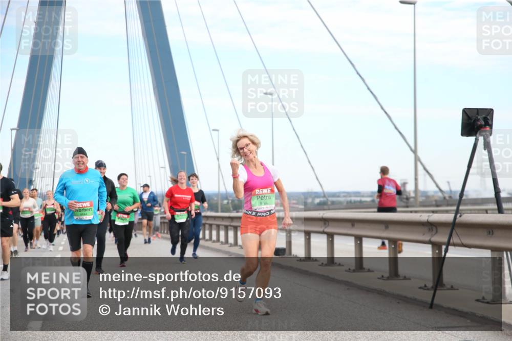 03.10.2025 - Köhlbrandbrückenlauf Jannik Wohlers http://msf.ph/oto/9157093 03.10.2025 15:35:52 Position 1 9644, 8726 meine-sportfotos.de