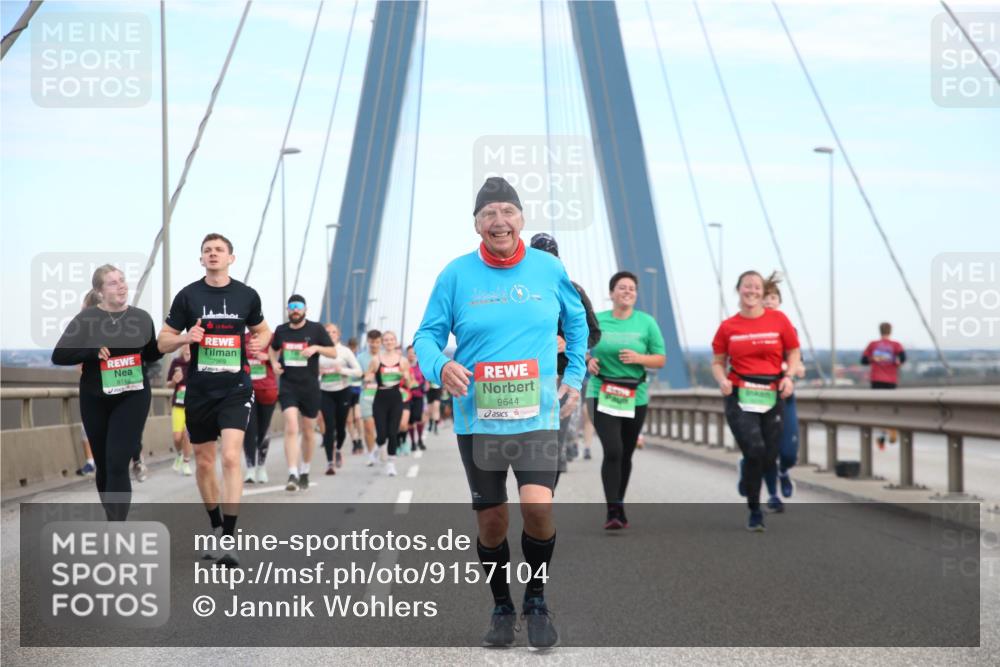 03.10.2025 - Köhlbrandbrückenlauf Jannik Wohlers http://msf.ph/oto/9157104 03.10.2025 15:35:53 Position 1 8142, 25, 9644 meine-sportfotos.de