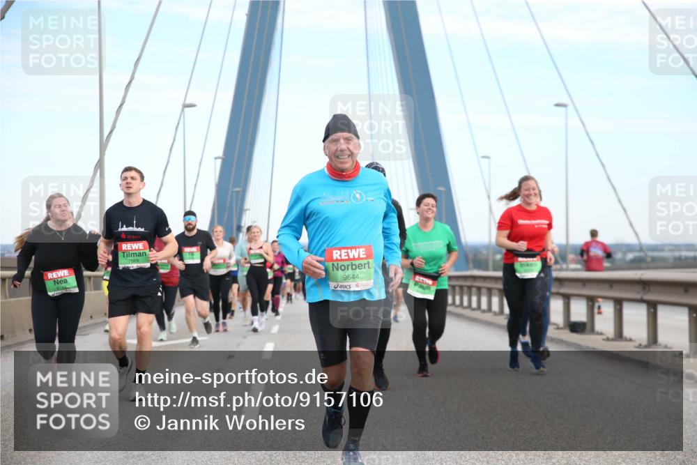 03.10.2025 - Köhlbrandbrückenlauf Jannik Wohlers http://msf.ph/oto/9157106 03.10.2025 15:35:54 Position 1 8149, 25, 7969, 9644 meine-sportfotos.de