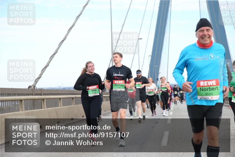 03.10.2025 - Köhlbrandbrückenlauf Jannik Wohlers http://msf.ph/oto/9157107 03.10.2025 15:35:54 Position 1 8149, 25, 7969, 9644 meine-sportfotos.de