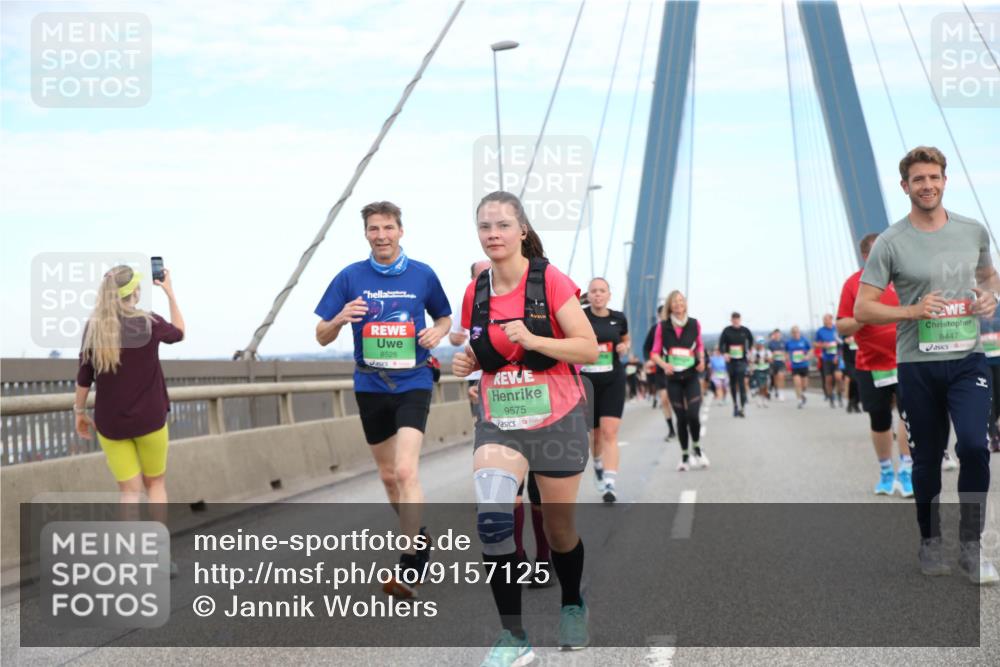 03.10.2025 - Köhlbrandbrückenlauf Jannik Wohlers http://msf.ph/oto/9157125 03.10.2025 15:36:03 Position 1 8526, 9575, 8447 meine-sportfotos.de