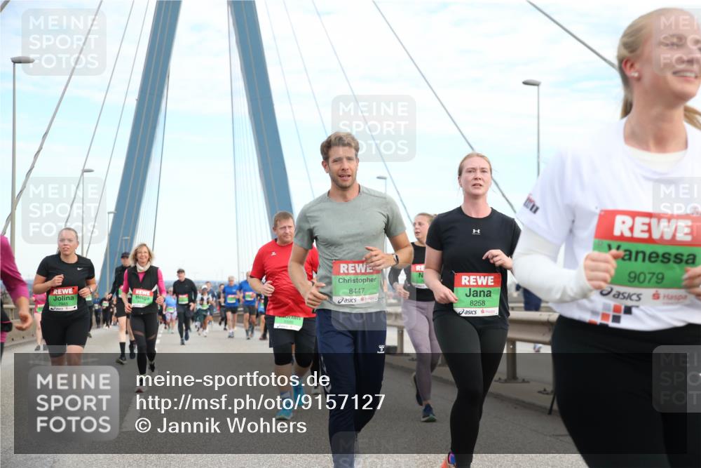 03.10.2025 - Köhlbrandbrückenlauf Jannik Wohlers http://msf.ph/oto/9157127 03.10.2025 15:36:03 Position 1 7985, 8447, 8258, 9079 meine-sportfotos.de