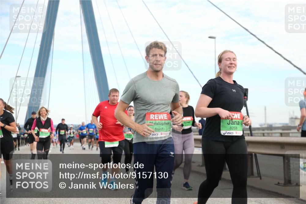 03.10.2025 - Köhlbrandbrückenlauf Jannik Wohlers http://msf.ph/oto/9157130 03.10.2025 15:36:04 Position 1 8447, 8258 meine-sportfotos.de
