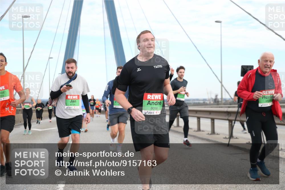 03.10.2025 - Köhlbrandbrückenlauf Jannik Wohlers http://msf.ph/oto/9157163 03.10.2025 15:36:16 Position 1 723, 8734, 8058, 9607 meine-sportfotos.de