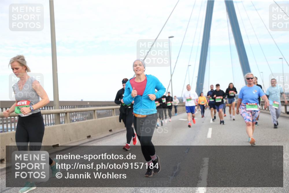 03.10.2025 - Köhlbrandbrückenlauf Jannik Wohlers http://msf.ph/oto/9157184 03.10.2025 15:36:21 Position 1  meine-sportfotos.de