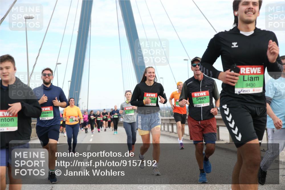03.10.2025 - Köhlbrandbrückenlauf Jannik Wohlers http://msf.ph/oto/9157192 03.10.2025 15:36:24 Position 1 9005, 9360, 9003, 9430 meine-sportfotos.de