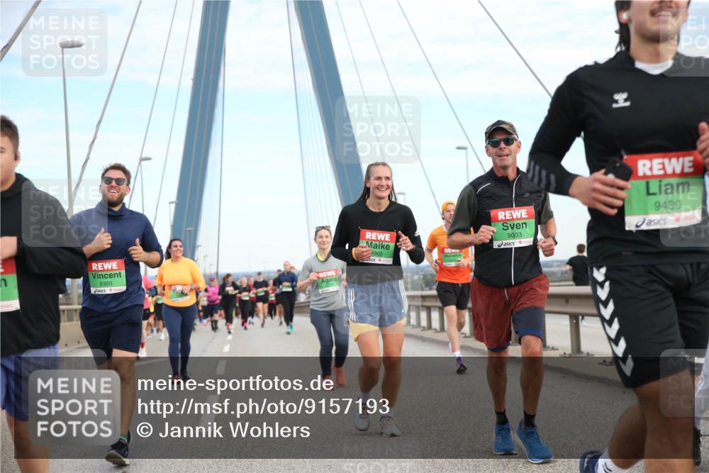 03.10.2025 - Köhlbrandbrückenlauf Jannik Wohlers http://msf.ph/oto/9157193 03.10.2025 15:36:24 Position 1 9360, 9362, 9003, 9430 meine-sportfotos.de