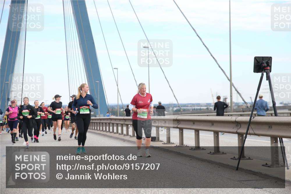 03.10.2025 - Köhlbrandbrückenlauf Jannik Wohlers http://msf.ph/oto/9157207 03.10.2025 15:36:30 Position 1  meine-sportfotos.de