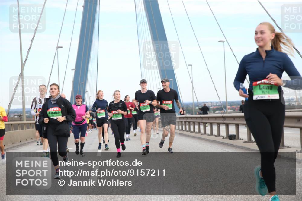 03.10.2025 - Köhlbrandbrückenlauf Jannik Wohlers http://msf.ph/oto/9157211 03.10.2025 15:36:33 Position 1 8112, 8216 meine-sportfotos.de