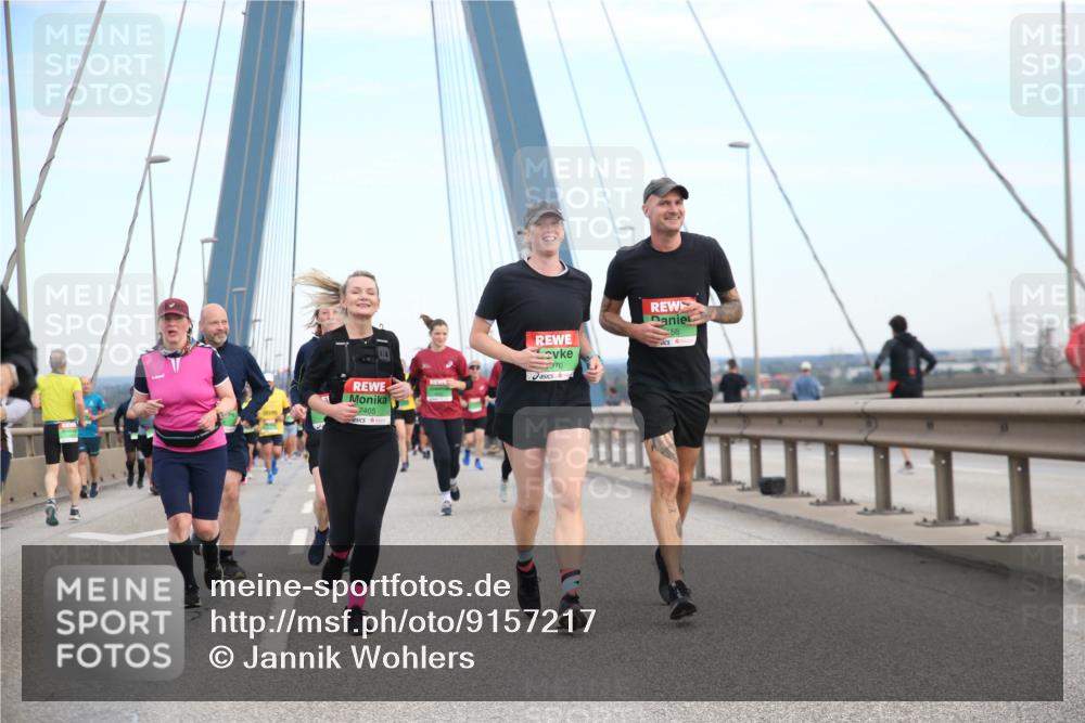 03.10.2025 - Köhlbrandbrückenlauf Jannik Wohlers http://msf.ph/oto/9157217 03.10.2025 15:36:34 Position 1 7405, 370 meine-sportfotos.de