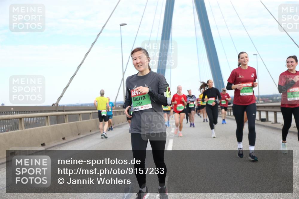 03.10.2025 - Köhlbrandbrückenlauf Jannik Wohlers http://msf.ph/oto/9157233 03.10.2025 15:36:40 Position 1 8332, 8234 meine-sportfotos.de