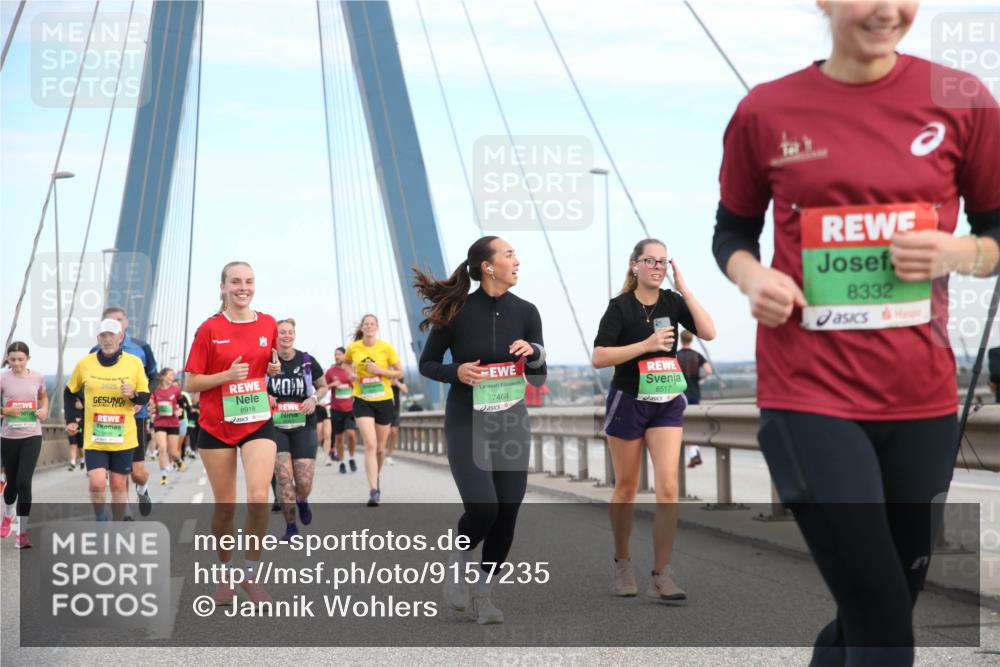 03.10.2025 - Köhlbrandbrückenlauf Jannik Wohlers http://msf.ph/oto/9157235 03.10.2025 15:36:41 Position 1 2025, 8918, 7464, 8517, 8332 meine-sportfotos.de