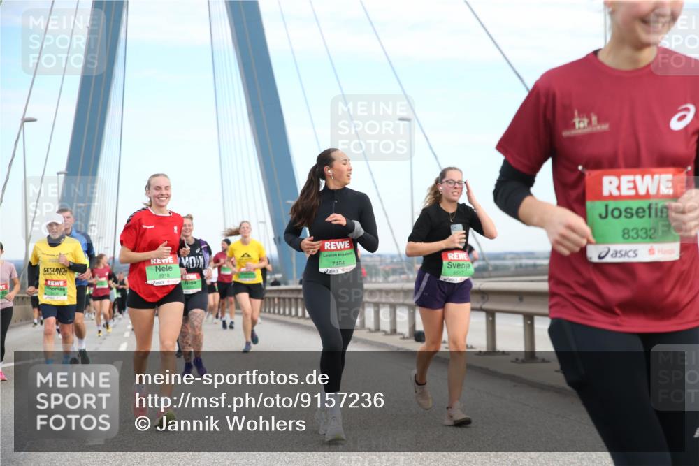 03.10.2025 - Köhlbrandbrückenlauf Jannik Wohlers http://msf.ph/oto/9157236 03.10.2025 15:36:41 Position 1 2025, 8918, 7464, 8332 meine-sportfotos.de