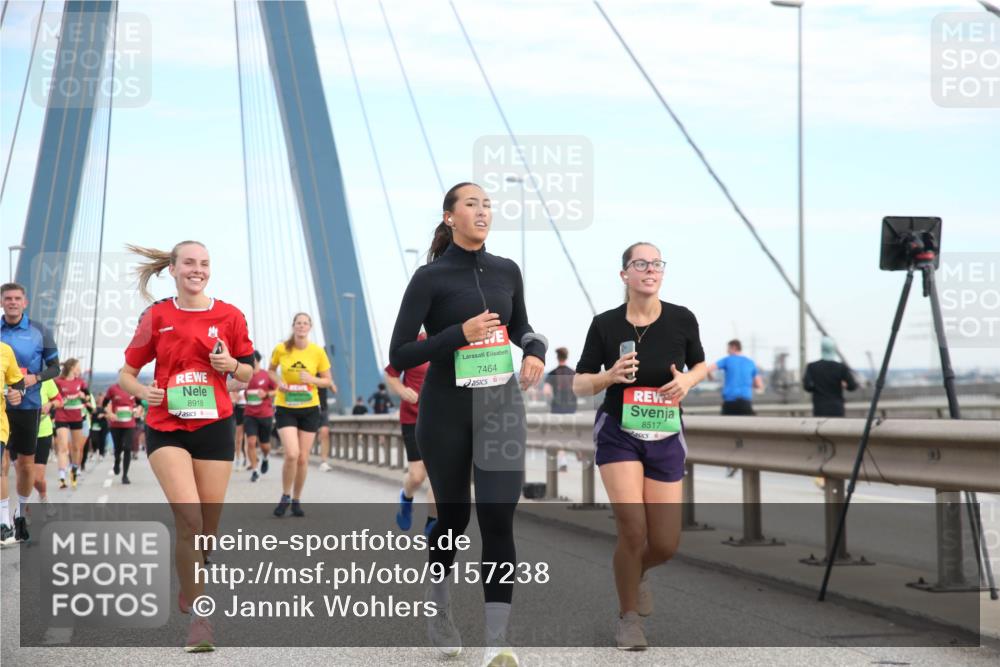 03.10.2025 - Köhlbrandbrückenlauf Jannik Wohlers http://msf.ph/oto/9157238 03.10.2025 15:36:41 Position 1 30, 8918, 7464, 8517 meine-sportfotos.de
