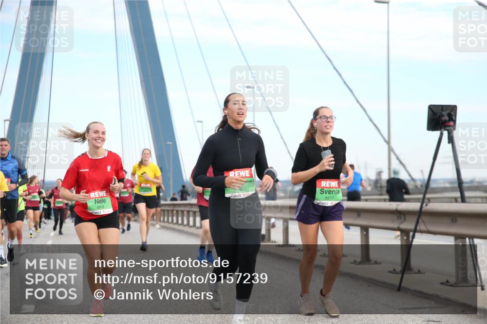 03.10.2025 - Köhlbrandbrückenlauf Jannik Wohlers http://msf.ph/oto/9157239 03.10.2025 15:36:42 Position 1 8918, 464, 8517 meine-sportfotos.de