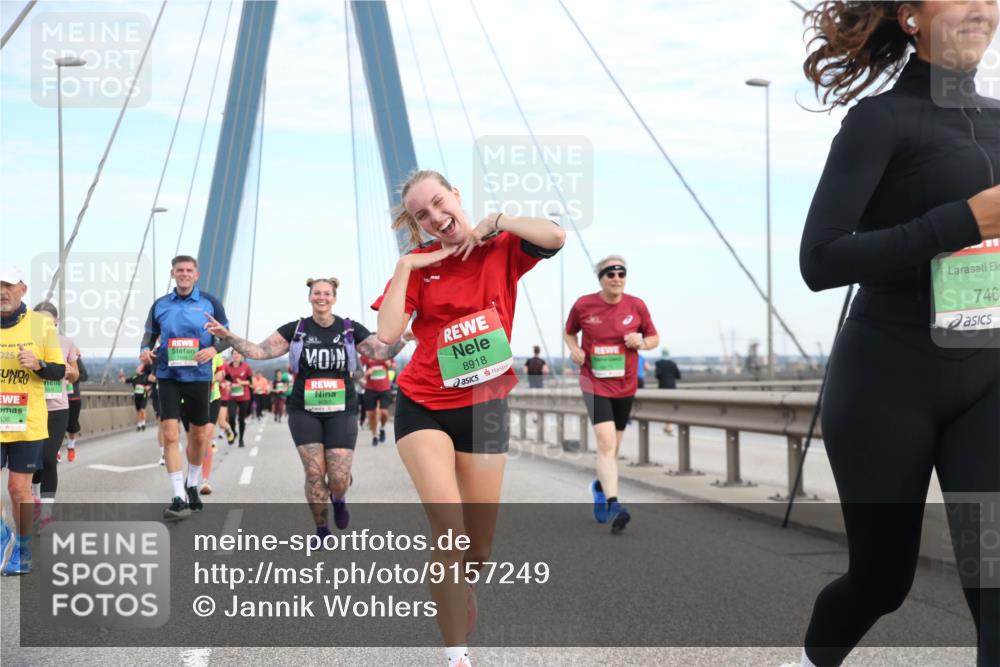 03.10.2025 - Köhlbrandbrückenlauf Jannik Wohlers http://msf.ph/oto/9157249 03.10.2025 15:36:43 Position 1 025, 536, 8918, 746 meine-sportfotos.de