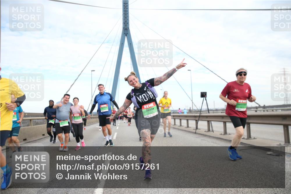 03.10.2025 - Köhlbrandbrückenlauf Jannik Wohlers http://msf.ph/oto/9157261 03.10.2025 15:36:45 Position 1 8053 meine-sportfotos.de