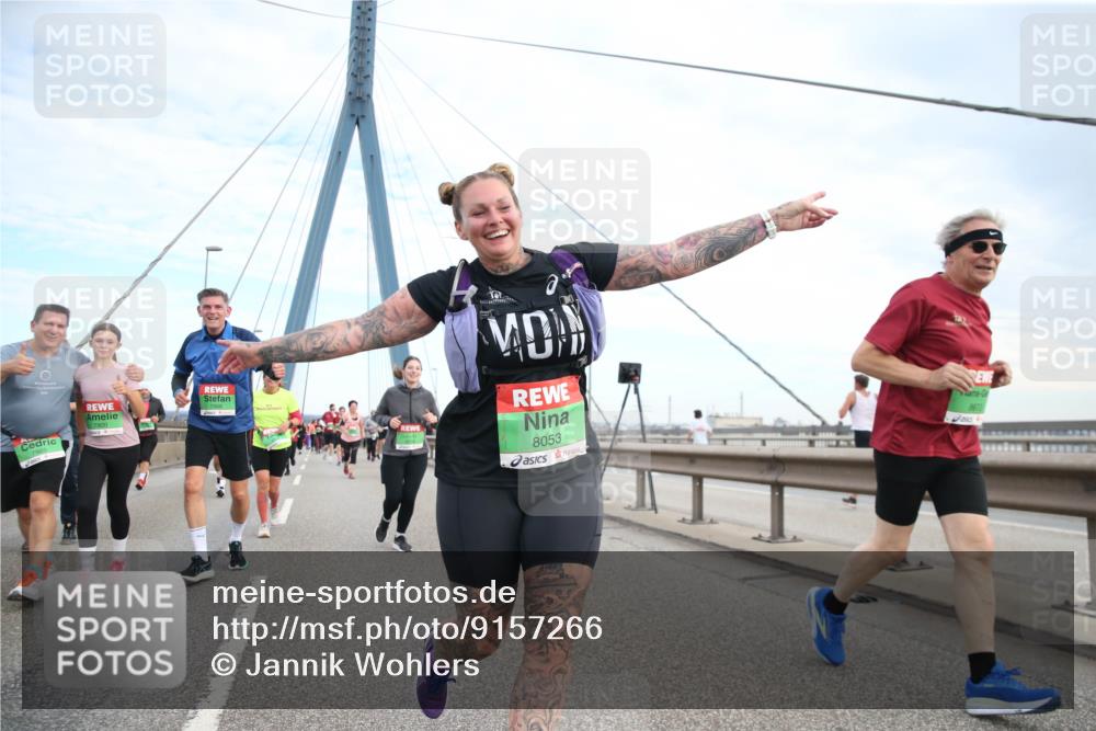 03.10.2025 - Köhlbrandbrückenlauf Jannik Wohlers http://msf.ph/oto/9157266 03.10.2025 15:36:46 Position 1 7908, 7900, 10, 8053, 8673 meine-sportfotos.de