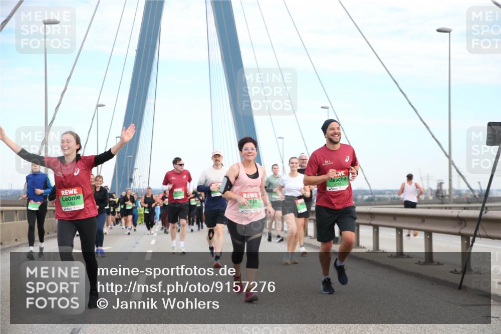 03.10.2025 - Köhlbrandbrückenlauf Jannik Wohlers http://msf.ph/oto/9157276 03.10.2025 15:36:49 Position 1 8753, 37, 8756 meine-sportfotos.de
