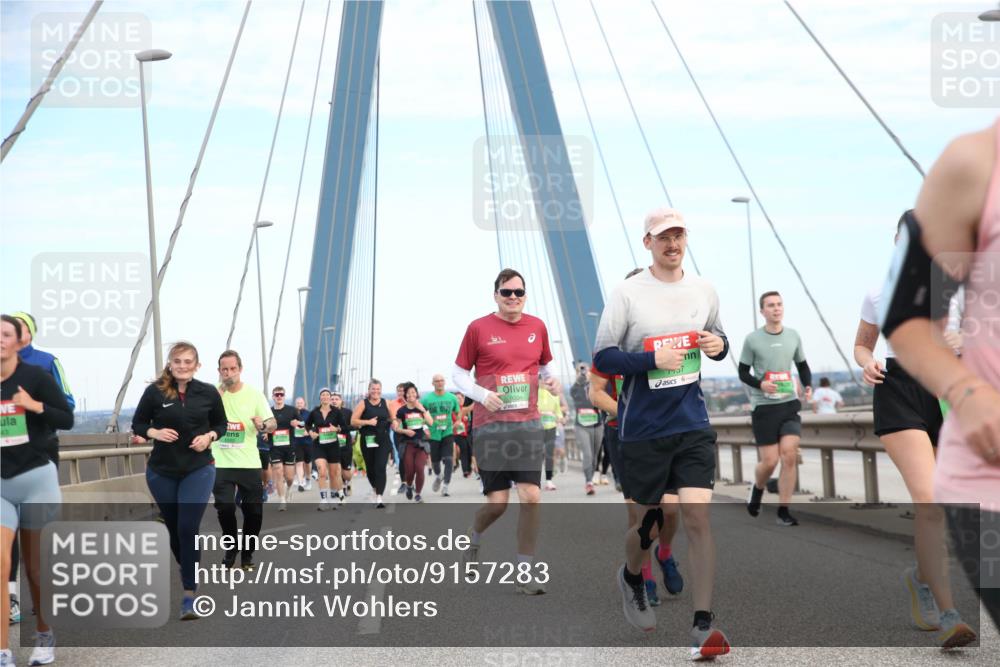 03.10.2025 - Köhlbrandbrückenlauf Jannik Wohlers http://msf.ph/oto/9157283 03.10.2025 15:36:51 Position 1 7157 meine-sportfotos.de