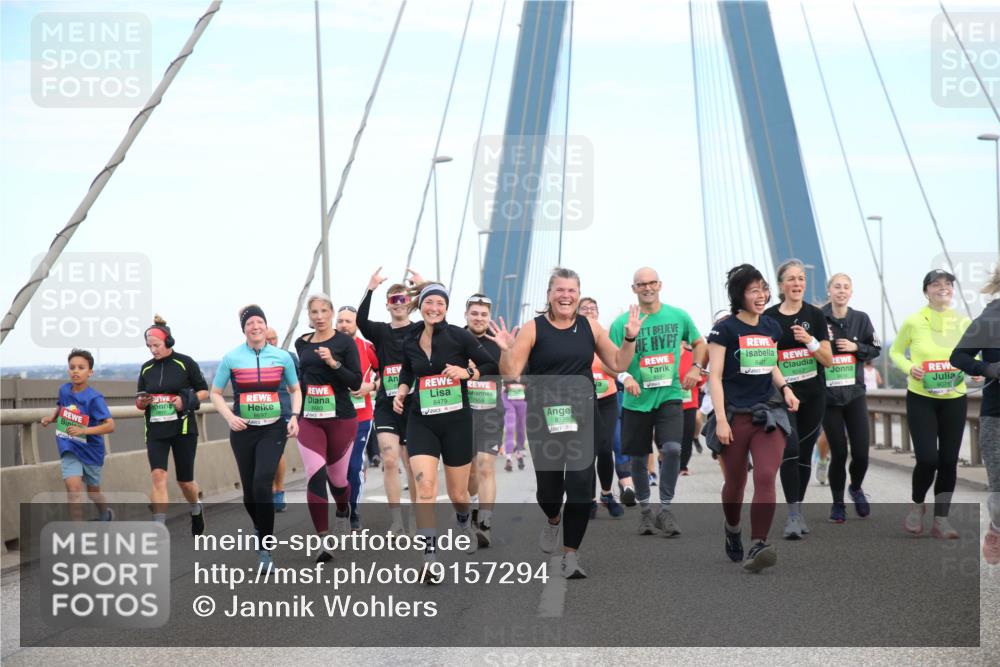 03.10.2025 - Köhlbrandbrückenlauf Jannik Wohlers http://msf.ph/oto/9157294 03.10.2025 15:36:56 Position 1 8479, 8697, 8328, 8597, 9071 meine-sportfotos.de