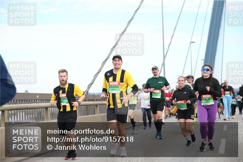 03.10.2025 - Köhlbrandbrückenlauf Jannik Wohlers http://msf.ph/oto/9157318 03.10.2025 15:37:04 Position 1 851, 8852, 7963 meine-sportfotos.de
