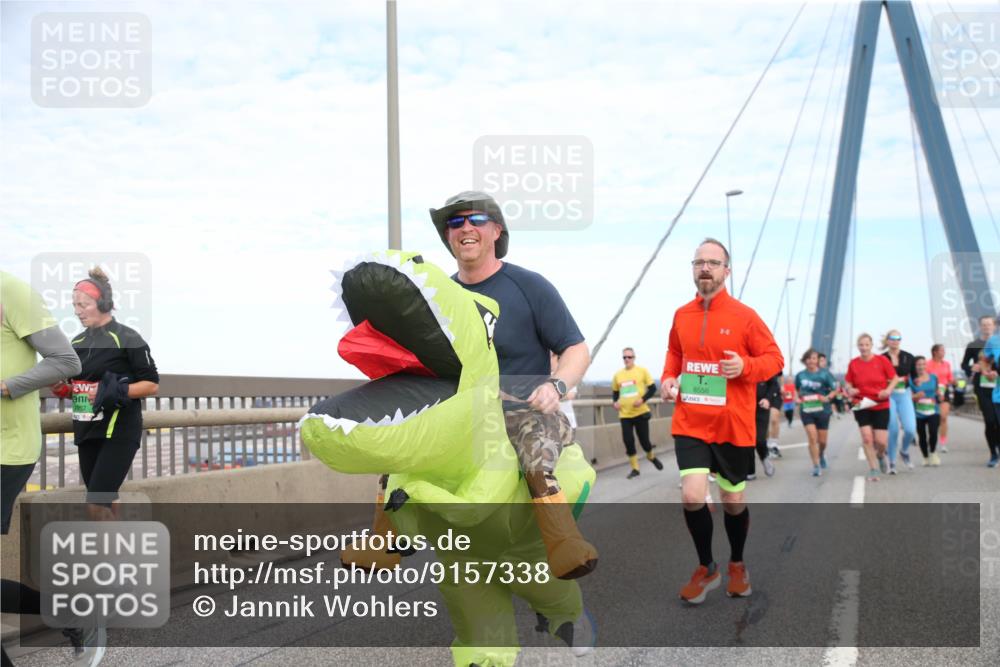 03.10.2025 - Köhlbrandbrückenlauf Jannik Wohlers http://msf.ph/oto/9157338 03.10.2025 15:37:08 Position 1  meine-sportfotos.de