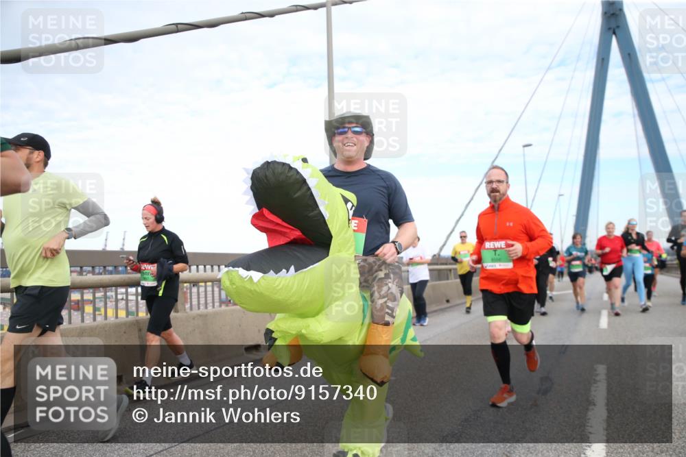 03.10.2025 - Köhlbrandbrückenlauf Jannik Wohlers http://msf.ph/oto/9157340 03.10.2025 15:37:08 Position 1  meine-sportfotos.de