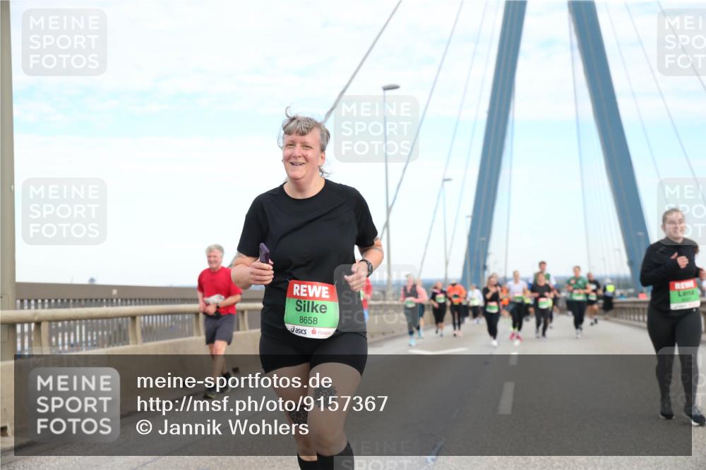 03.10.2025 - Köhlbrandbrückenlauf Jannik Wohlers http://msf.ph/oto/9157367 03.10.2025 15:37:16 Position 1 8658 meine-sportfotos.de