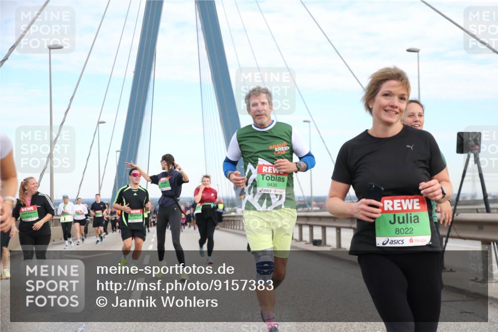 03.10.2025 - Köhlbrandbrückenlauf Jannik Wohlers http://msf.ph/oto/9157383 03.10.2025 15:37:23 Position 1 9435, 8022 meine-sportfotos.de