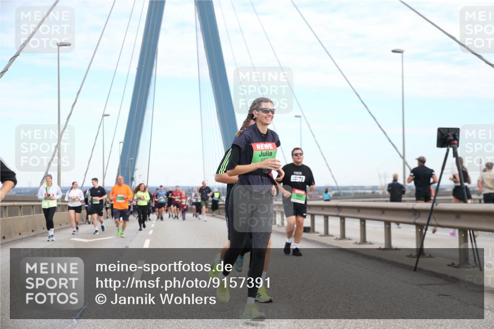 03.10.2025 - Köhlbrandbrückenlauf Jannik Wohlers http://msf.ph/oto/9157391 03.10.2025 15:37:25 Position 1 82 meine-sportfotos.de