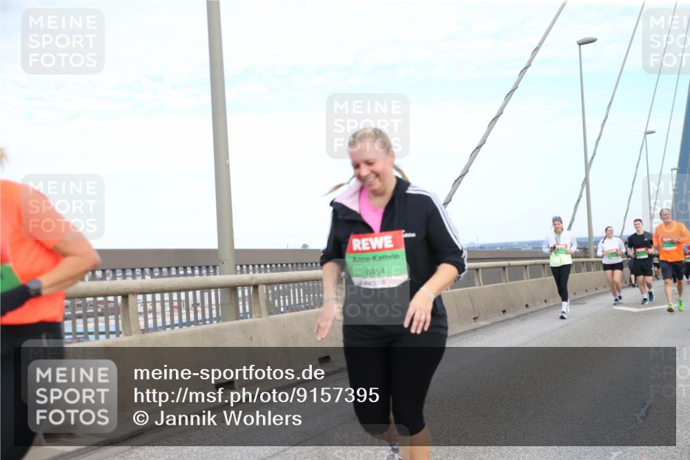 03.10.2025 - Köhlbrandbrückenlauf Jannik Wohlers http://msf.ph/oto/9157395 03.10.2025 15:37:26 Position 1 8454 meine-sportfotos.de