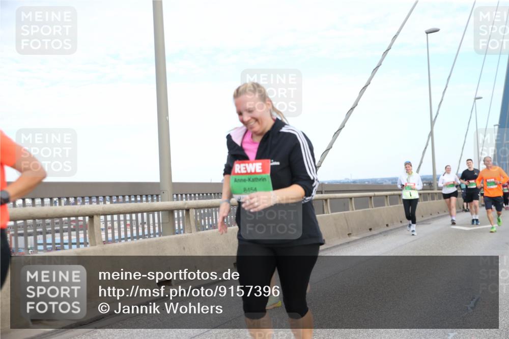 03.10.2025 - Köhlbrandbrückenlauf Jannik Wohlers http://msf.ph/oto/9157396 03.10.2025 15:37:26 Position 1 8454 meine-sportfotos.de