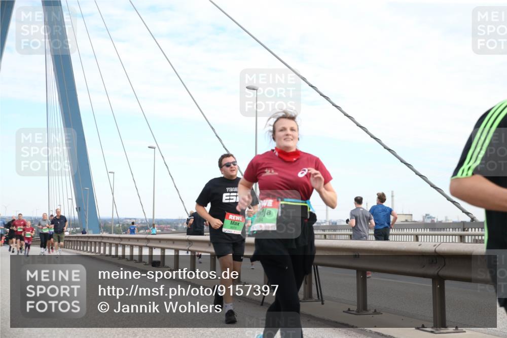 03.10.2025 - Köhlbrandbrückenlauf Jannik Wohlers http://msf.ph/oto/9157397 03.10.2025 15:37:27 Position 1 8973 meine-sportfotos.de
