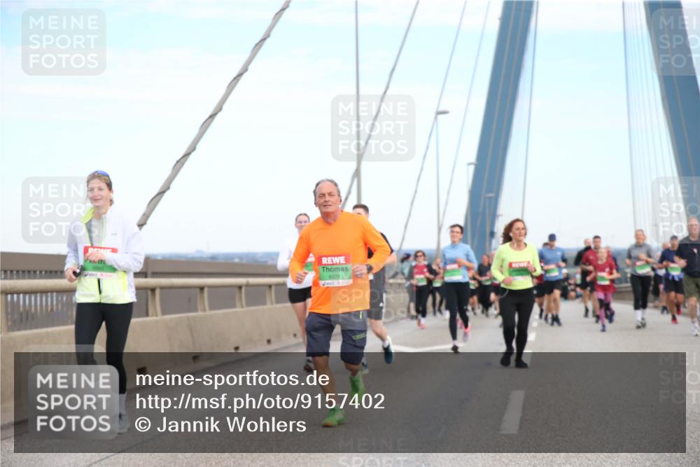 03.10.2025 - Köhlbrandbrückenlauf Jannik Wohlers http://msf.ph/oto/9157402 03.10.2025 15:37:29 Position 1 8828 meine-sportfotos.de