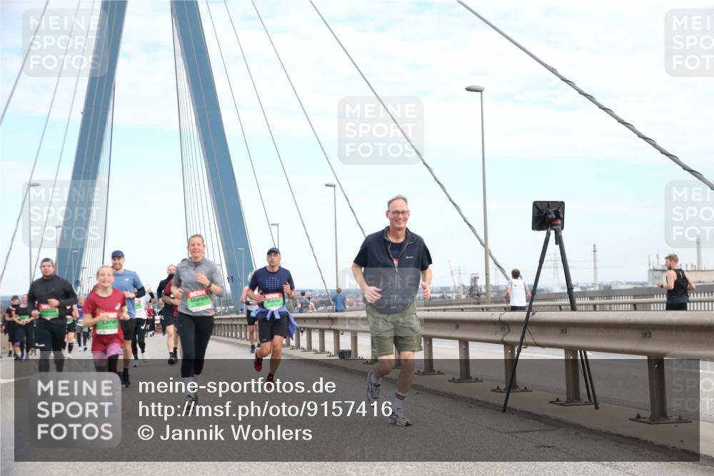 03.10.2025 - Köhlbrandbrückenlauf Jannik Wohlers http://msf.ph/oto/9157416 03.10.2025 15:37:35 Position 1  meine-sportfotos.de