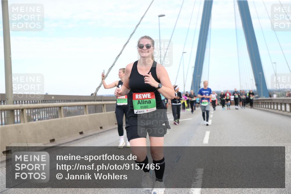 03.10.2025 - Köhlbrandbrückenlauf Jannik Wohlers http://msf.ph/oto/9157465 03.10.2025 15:37:45 Position 1 8580 meine-sportfotos.de
