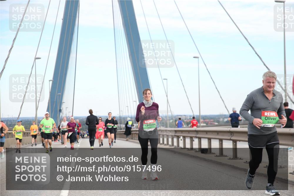03.10.2025 - Köhlbrandbrückenlauf Jannik Wohlers http://msf.ph/oto/9157496 03.10.2025 15:38:00 Position 1 8581, 8461 meine-sportfotos.de