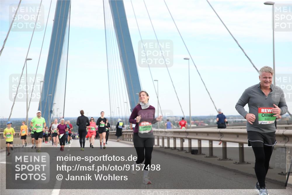 03.10.2025 - Köhlbrandbrückenlauf Jannik Wohlers http://msf.ph/oto/9157498 03.10.2025 15:38:00 Position 1 8461 meine-sportfotos.de