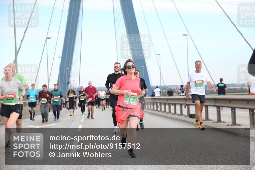 03.10.2025 - Köhlbrandbrückenlauf Jannik Wohlers http://msf.ph/oto/9157512 03.10.2025 15:38:09 Position 1 8603, 8102 meine-sportfotos.de