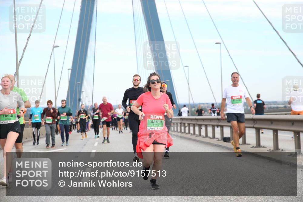 03.10.2025 - Köhlbrandbrückenlauf Jannik Wohlers http://msf.ph/oto/9157513 03.10.2025 15:38:09 Position 1 8603, 8102 meine-sportfotos.de