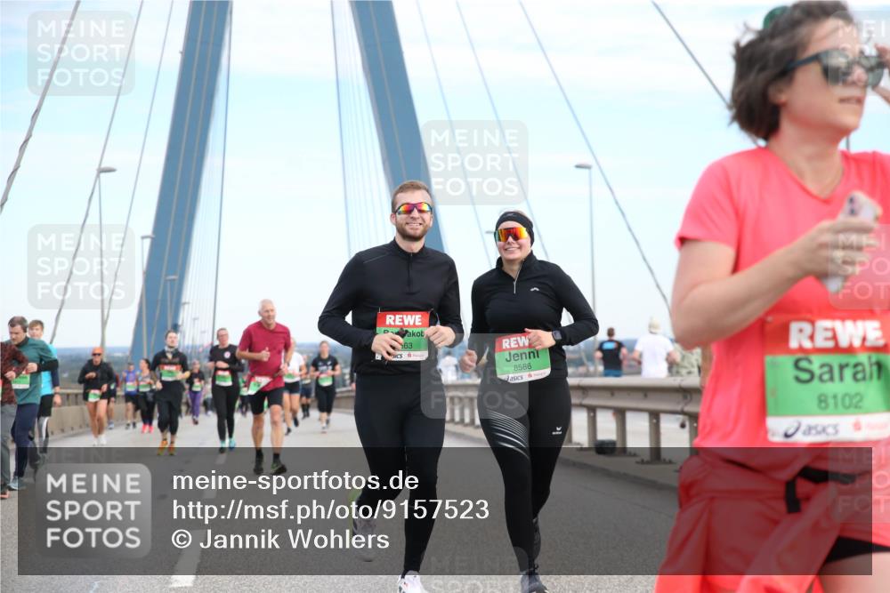 03.10.2025 - Köhlbrandbrückenlauf Jannik Wohlers http://msf.ph/oto/9157523 03.10.2025 15:38:11 Position 1 63, 8586, 8102 meine-sportfotos.de