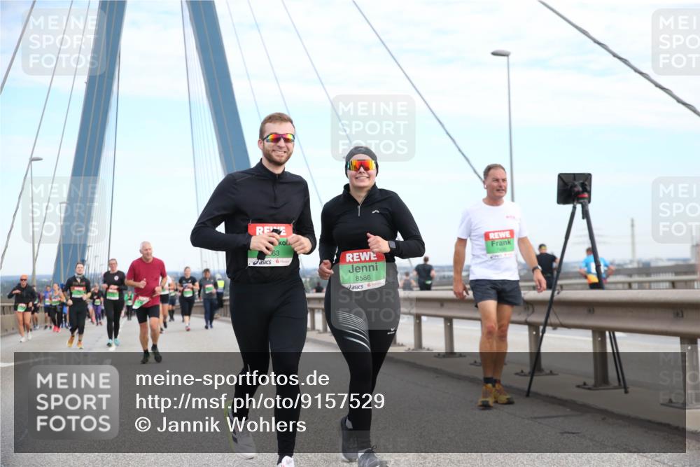 03.10.2025 - Köhlbrandbrückenlauf Jannik Wohlers http://msf.ph/oto/9157529 03.10.2025 15:38:12 Position 1 63, 8586 meine-sportfotos.de